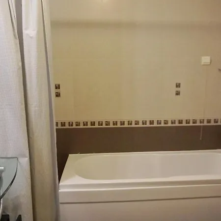 аквамарин - Aquamarine Apartament *