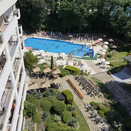 аквамарин - Aquamarine Apartment