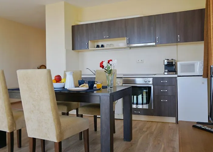 аквамарин - Aquamarine Apartment