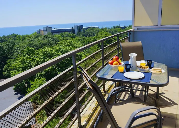 аквамарин - Aquamarine Apartment *