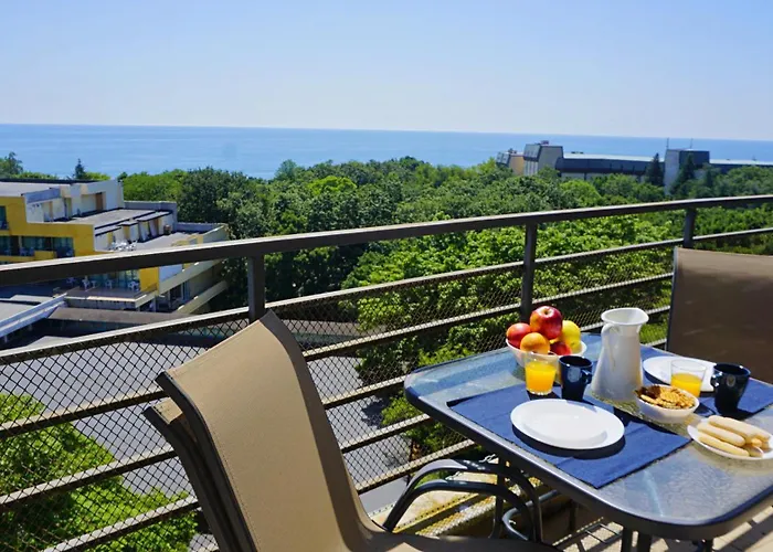 аквамарин - Aquamarine Apartment